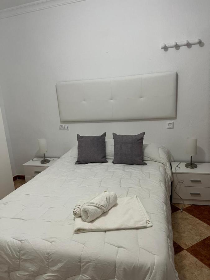 Appartement El Torreon 3 à Lora del Río Extérieur photo