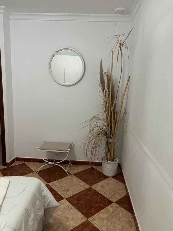 Appartement El Torreon 3 à Lora del Río Extérieur photo