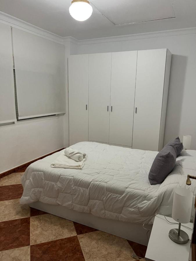 Appartement El Torreon 3 à Lora del Río Extérieur photo